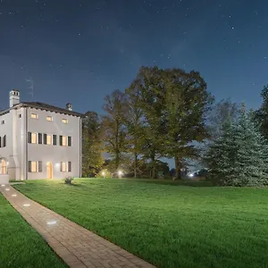 Monteborre Alloggio per agriturismo Cento (Emilia-Romagna)